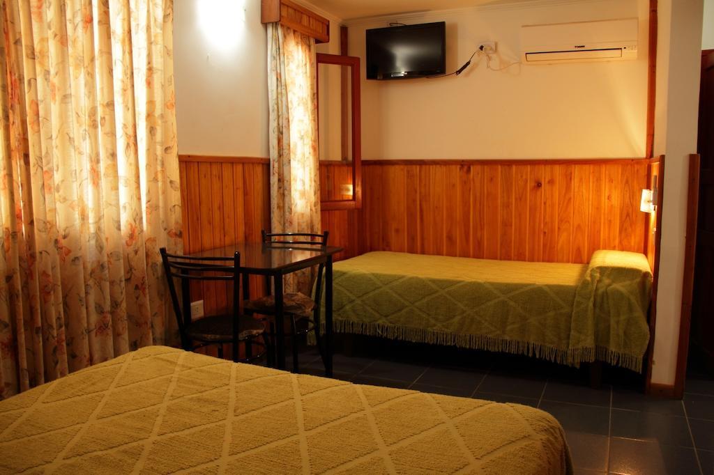 Hosteria La Cabana 푸에르토이과수 외부 사진